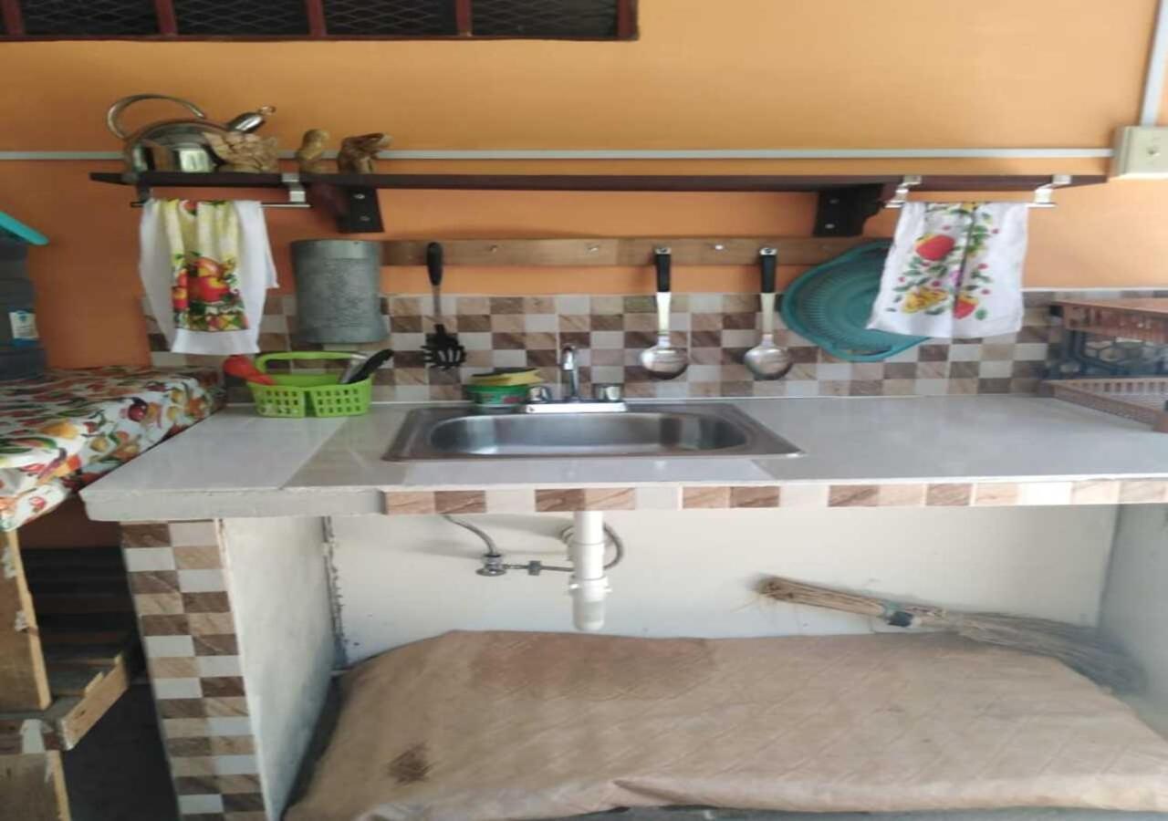 Hostal Familiar El Angel Panama B&B Pajonal Arriba エクステリア 写真
