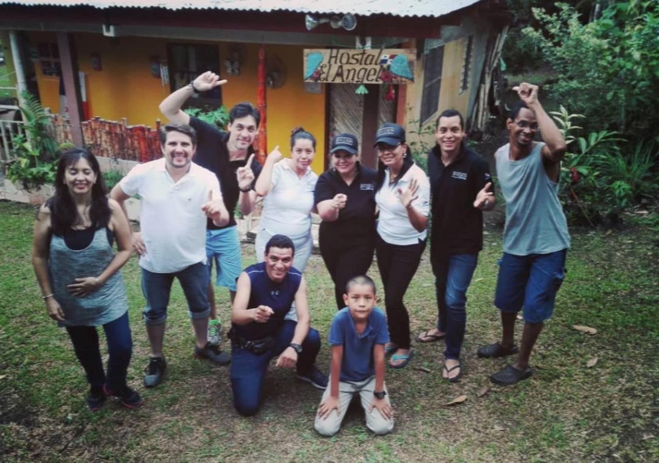 Hostal Familiar El Angel Panama B&B Pajonal Arriba エクステリア 写真
